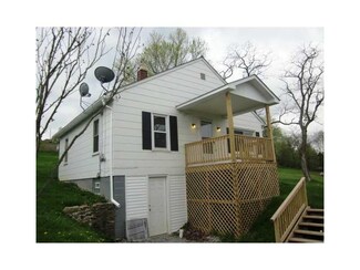 1546 Jefferson Rd, Jefferson, PA 15344
