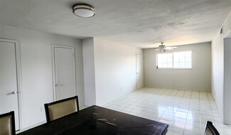 8001 South Loop E Unit 502, Houston, TX 77012
