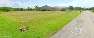 3969 Gardenwood Cir, Grant Valkaria, FL 32949
