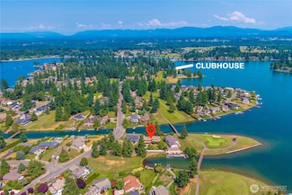 20010 Island Pkwy E, Lake Tapps, WA 98391