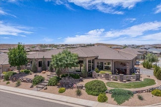 1865 N Park Grove Dr, Washington, UT 84780