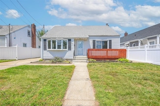 57 Westbury Ave, Carle Place, NY 11514