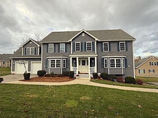 121 Robin Hill Rd Unit B, Groton, MA 01450