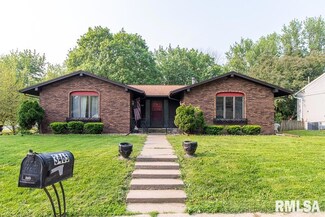 3465 Pleasant Dr, Bettendorf, IA 52722