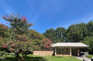 204 Britt St, Smithfield, NC 27577