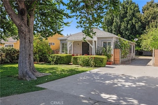 16005 Wyandotte St, Van Nuys, CA 91406
