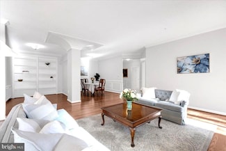 19400 Lansdowne Woods Blvd Unit 110, Leesburg, VA 20176