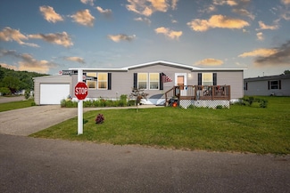 79 Shapell Ln NW, Grand Rapids, MI 49534