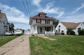 266 24th Ave SW, Cedar Rapids, IA 52404