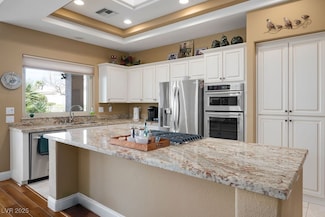 10640 Mission Lakes Ave, Las Vegas, NV 89134