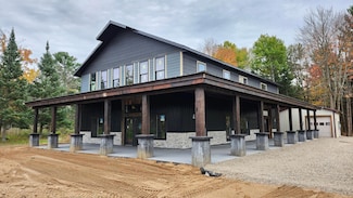 W6190 Larson Rd, Winter, WI 54896