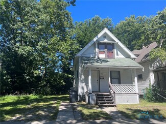 1562 Jermain Dr, Toledo, OH 43606