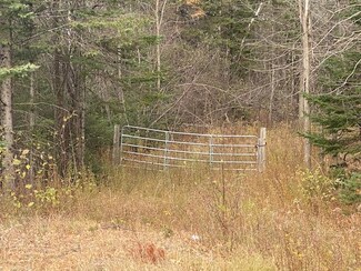 11-7 Greenville Rd, Monson, ME 04464