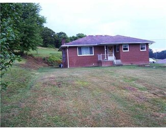 1634 Pennsylvania 66, Vandergrift, PA 15690