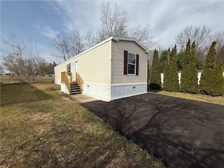 1021 Waterloo Geneva Rd, Waterloo, NY 13165