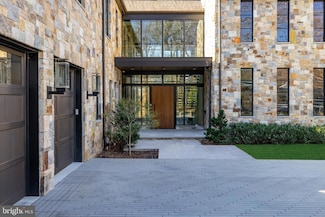 3 Bay Tree Ln, Bethesda, MD 20816