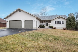 1715 White Tail Dr, Chippewa Falls, WI 54729