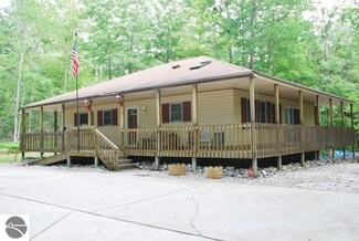 2464 S Poor Farm Rd, Greenbush, MI 48738