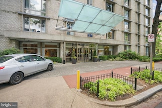 950 25th St NW Unit 814N, Washington, DC 20037