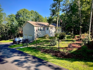 88 Hillcrest Drive Extension, Chelsea, ME 04330