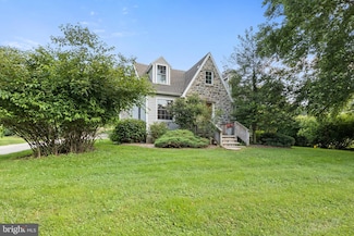 3834 Druck Valley Rd, York, PA 17406