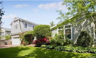 134 Dutchess Blvd, Atlantic Beach, NY 11509