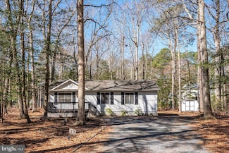 4 Bayview Ct, Berlin, MD 21811