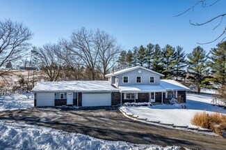 2513 Lundgren Rd, Pecatonica, IL 61063