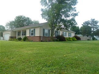 945 Westchester Ave, Napoleon, OH 43545