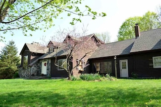 114 Smith Ln Unit 116, Accord, NY 12404