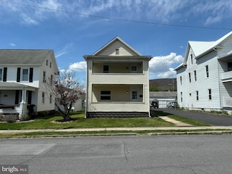 203 4th Ave, Burnham, PA 17009