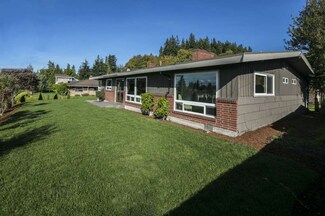1304 Olympic Ave, Edmonds, WA 98020