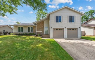 320 Byron Ave, Bloomingdale, IL 60108