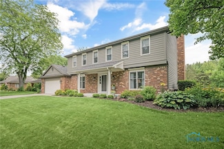 7040 Country Creek Rd, Maumee, OH 43537