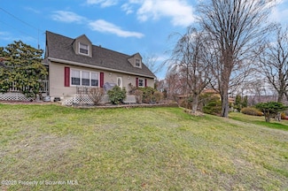 618 Beech St, Moscow, PA 18444