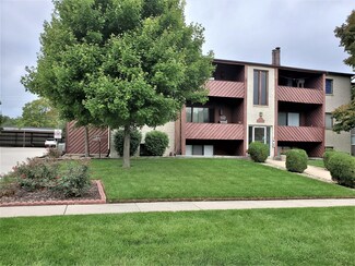 1911 Tracy Dr Unit 3A, Bloomington, IL 61704