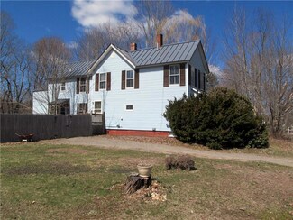 68 Lower Main St, North Berwick, ME 03906