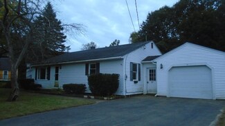 173 Pleasant St, Eliot, ME 03903