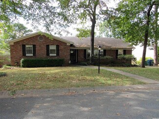 20 Pamela Dr, Little Rock, AR 72227