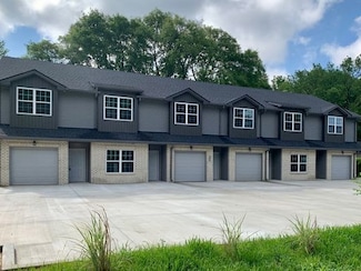 405 S 11th St Unit E, Clarksville, TN 37040