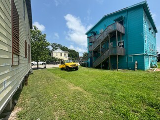 1017 27th St, Galveston, TX 77550