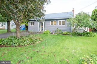 1736 Ford Rd, Bristol, PA 19007