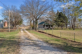 5428 Cr 2100 N A, Elk City, KS 67344