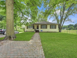 901 Limit St, Leavenworth, KS 66048