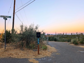 854 Roe Rd, Paradise, CA 95969