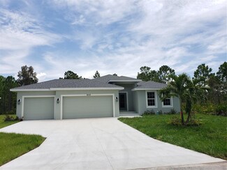 7 Leeward Ln, Placida, FL 33946
