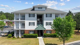 2424 Chancery Ln Unit 207, Chesapeake, VA 23321