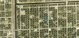 1709 Dixie Ave, Lehigh Acres, FL 33972