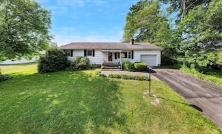 41 Goodwin St, Manchester, NH 03104