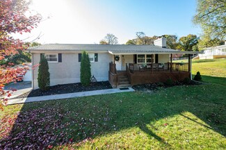 300 Richmond Heights Rd, Bristol, TN 37620